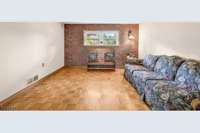 19 Lawrence Rd, Wayne, NJ 07470 - Photo 20