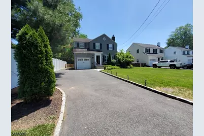 315 Clifton St, Westfield, NJ 07090 - Photo 2