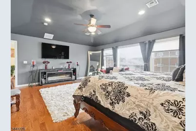 911 Worth Ave, Linden, NJ 07036 - Photo 12