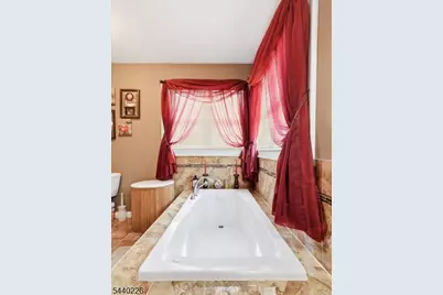 911 Worth Ave, Linden, NJ 07036 - Photo 26