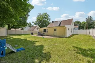 35 Spruce Rd, Pompton Lakes, NJ 07442 - Photo 22