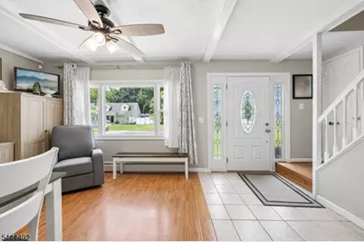 35 Spruce Rd, Pompton Lakes, NJ 07442 - Photo 4
