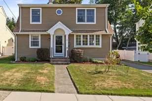 99 Lynwood Rd, Verona, NJ 07044 - Photo 1