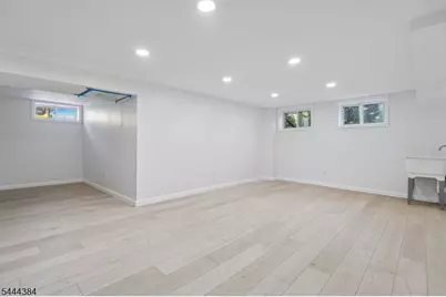 877 Park Ave, Elizabeth, NJ 07208 - Photo 44