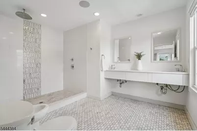 877 Park Ave, Elizabeth, NJ 07208 - Photo 30