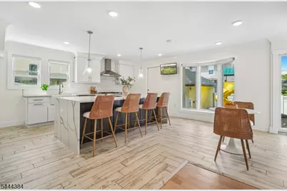877 Park Ave, Elizabeth, NJ 07208 - Photo 18