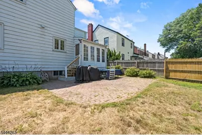 332 Newark Ave, Union Township, NJ 07083 - Photo 22
