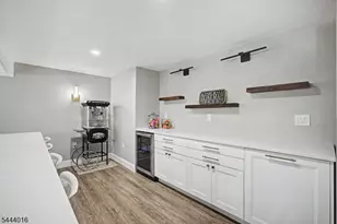 30 E Fairchild Pl, Hanover Township, NJ 07981 - Photo 36