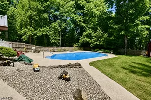35 Deerfield Dr, Hardyston Township, NJ 07416 - Photo 22