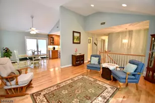 35 Deerfield Dr, Hardyston Township, NJ 07416 - Photo 2