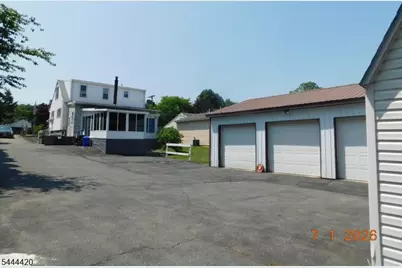 537 John Mitchell Ave, Phillipsburg, NJ 08865 - Photo 8