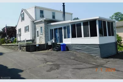 537 John Mitchell Ave, Phillipsburg, NJ 08865 - Photo 6