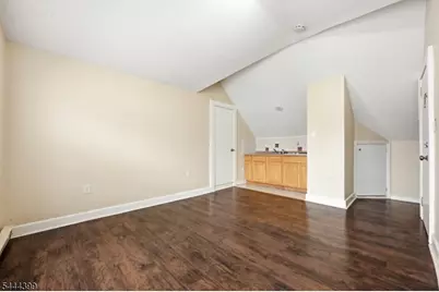 74 Smith St, Newark, NJ 07106 - Photo 36