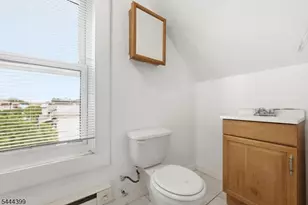 74 Smith St, Newark, NJ 07106 - Photo 38