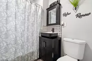 74 Smith St, Newark, NJ 07106 - Photo 12