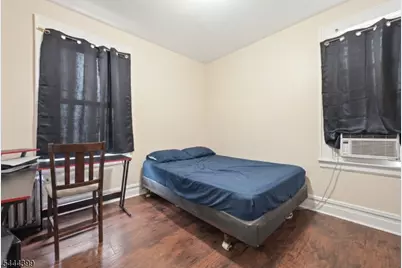 74 Smith St, Newark, NJ 07106 - Photo 32