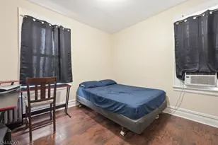 74 Smith St, Newark, NJ 07106 - Photo 32