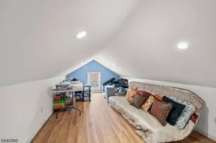 389 Colfax Ave, Clifton, NJ 07013 - Photo 16