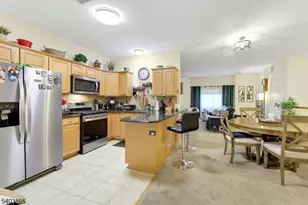 520 Victor St, Saddle Brook Township, NJ 07663 - Photo 8