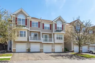 102 Lakeview Ct, Pompton Lakes, NJ 07442 - Photo 22