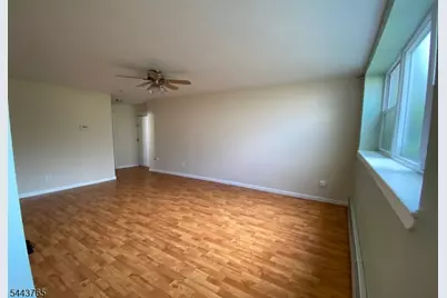 35 So Willow St #A1, Montclair, NJ 07042 - Photo 4