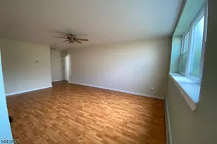35 S Willow St, Montclair, NJ 07042 - Photo 4