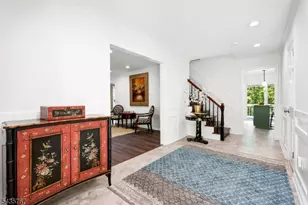 17 Sandalwood Dr, Warren Township, NJ 07059 - Photo 6