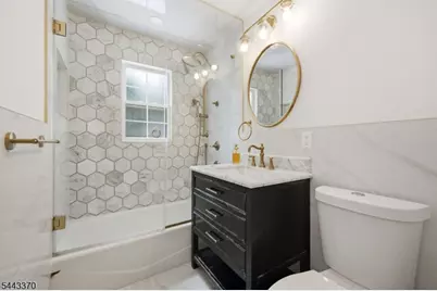 10 Hilsinger Rd, Parsippany, NJ 07878 - Photo 22