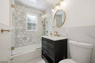10 Hilsinger Rd, Parsippany, NJ 07878 - Photo 22