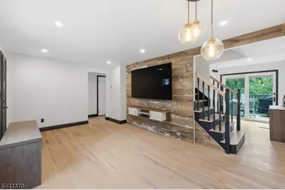 10 Hilsinger Rd, Parsippany, NJ 07878 - Photo 12