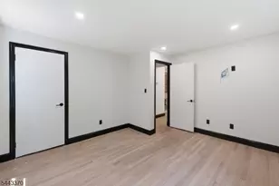 10 Hilsinger Rd, Parsippany, NJ 07878 - Photo 26