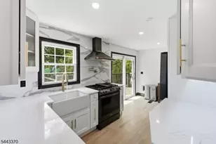 10 Hilsinger Rd, Parsippany, NJ 07878 - Photo 20