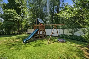 10 Hilsinger Rd, Parsippany, NJ 07878 - Photo 44