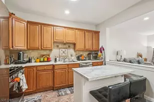 209 Raymound Blvd, Parsippany, NJ 07054 - Photo 8