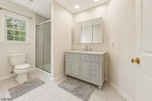 209 Raymound Blvd, Parsippany, NJ 07054 - Photo 14
