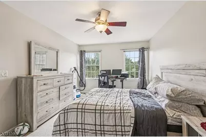 209 Raymound Blvd, Parsippany, NJ 07054 - Photo 16