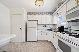 101 John St, Clifton, NJ 07013 - Photo 8