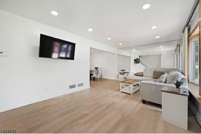 101 John St, Clifton, NJ 07013 - Photo 4