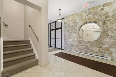 1906 Paterson Plank Rd #3D, North Bergen, NJ 07047 - Photo 2