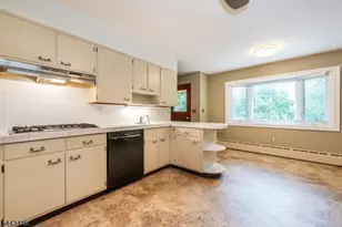 68 Bentley Rd, Cedar Grove, NJ 07009 - Photo 12