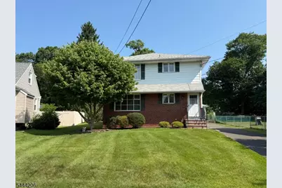 830 2nd St #830, Dunellen, NJ 08812 - Photo 2