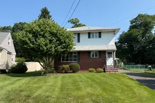 830 2nd St, Dunellen, NJ 08812 - Photo 2