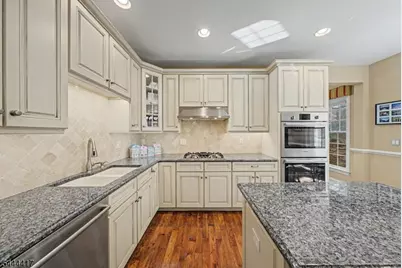 79 Mackenzie Lane South, Denville Twp., NJ 07834 - Photo 12