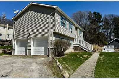 106 Starlight Rd, West Milford, NJ 07480 - Photo 8