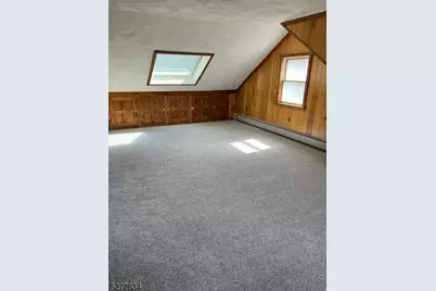 404 Stonetown Rd, Ringwood, NJ 07456 - Photo 8