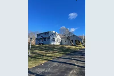 404 Stonetown Rd, Ringwood, NJ 07456 - Photo 2