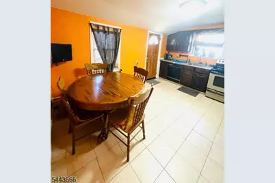 91 Clinton St, Rahway, NJ 07065 - Photo 8