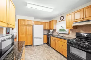 23 Inman Pl, North Arlington, NJ 07031 - Photo 10