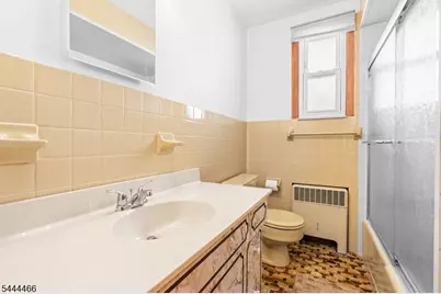 23 Inman Pl, North Arlington, NJ 07031 - Photo 14