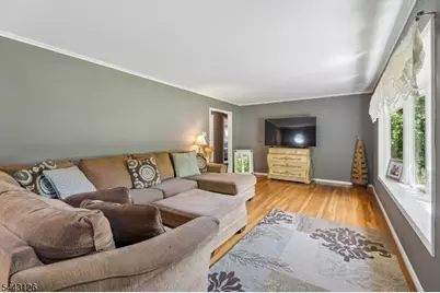 203 Dorchester St, Hanover Township, NJ 07981 - Photo 4